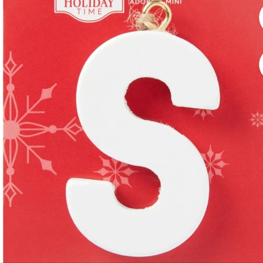 Holiday Time White Wood "S" Ornament/Package, Mantle, Table, Stockings Decor New